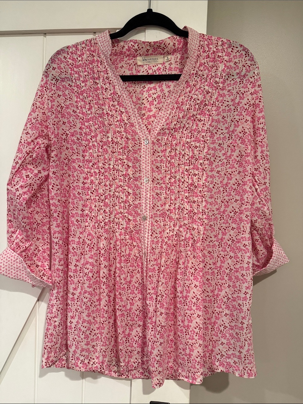 Pink Floral Pintuck V-Neck Women's Blouse
